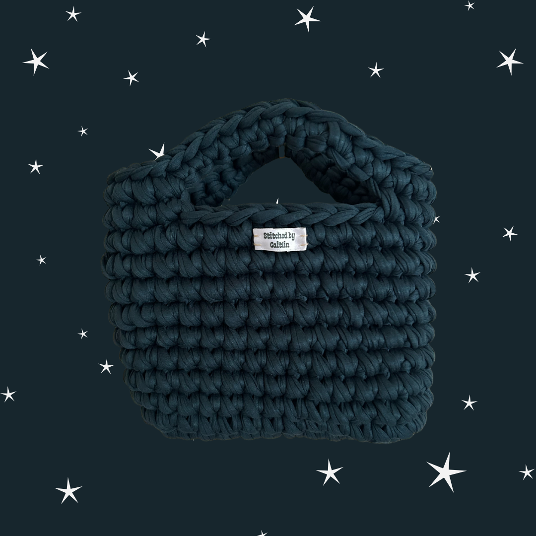 Ana - Snowflake Blue