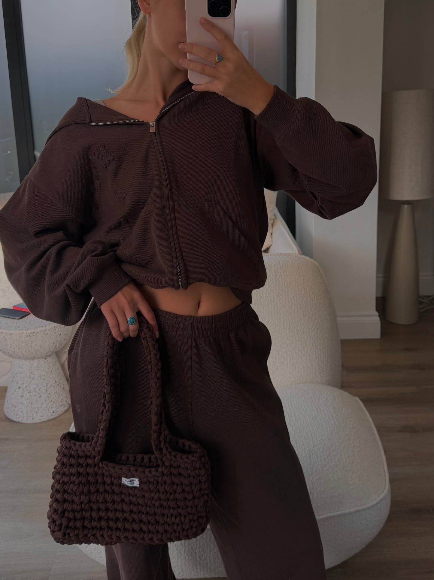 Ivy - Chocolate Brown